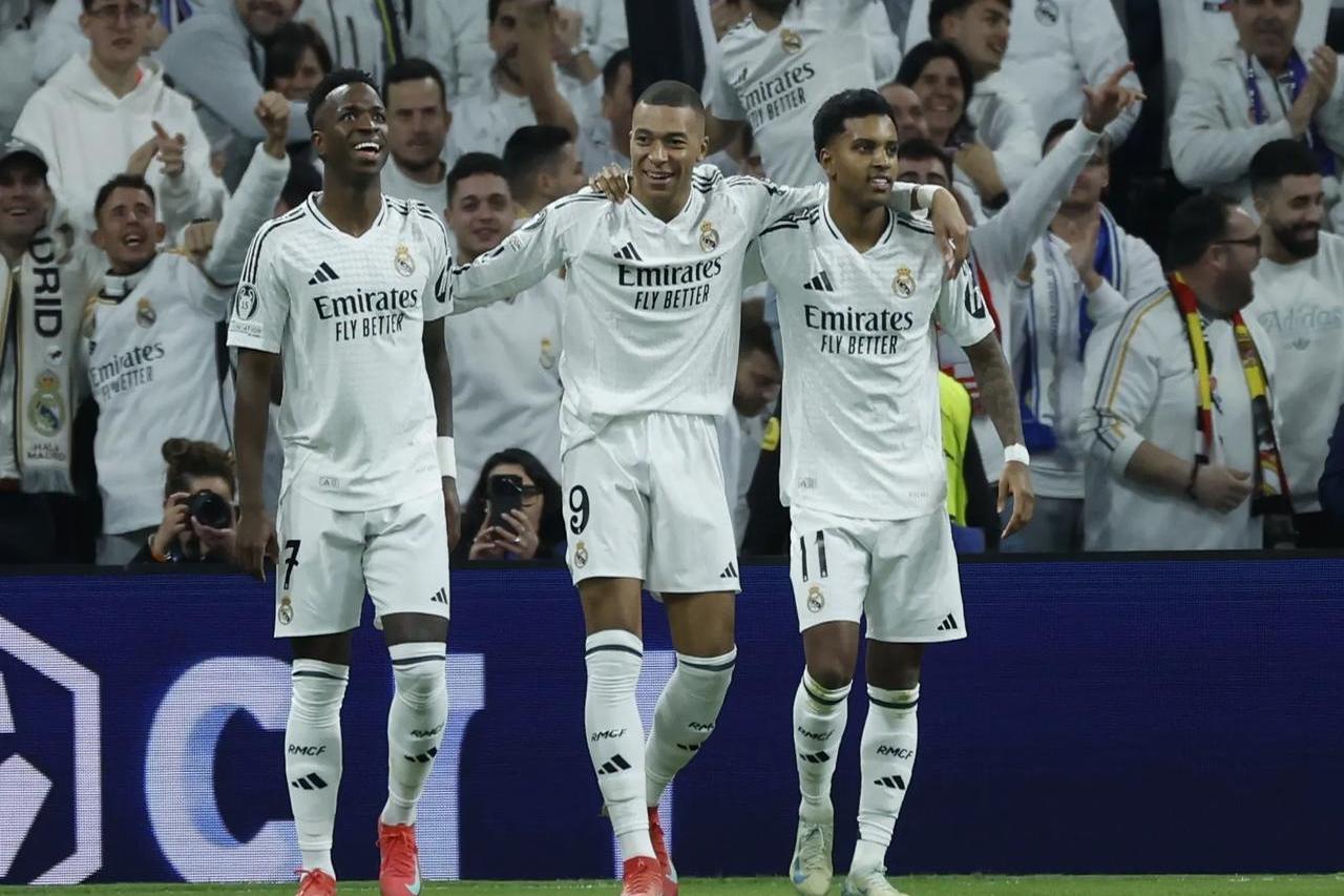 九游手游平台皇马后卫神勇救险,助球队成功保级,网站方法类别.的简单介绍