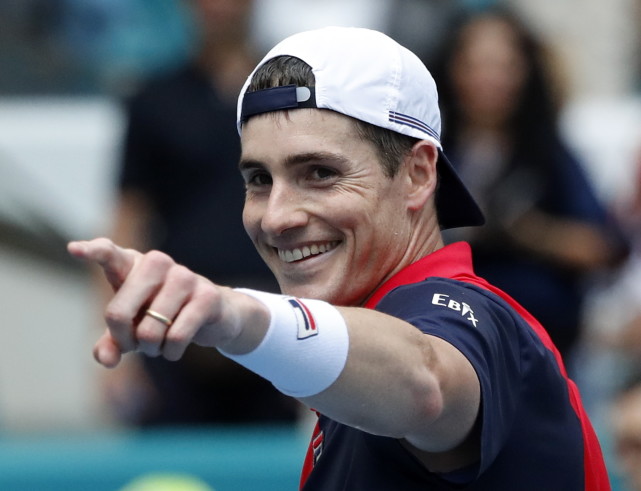 九游官网入口费德勒意外战胜MAD，比赛规则变更引爆全场！