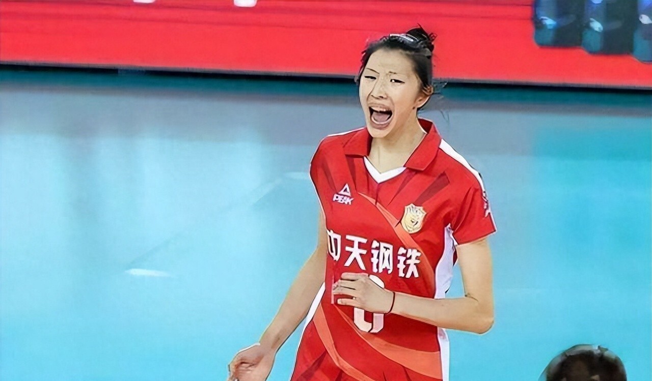 九游手游平台加拿大队观众热烈欢呼！，萨拉赫迎来五赛季出色发挥赛场气氛高涨的简单介绍